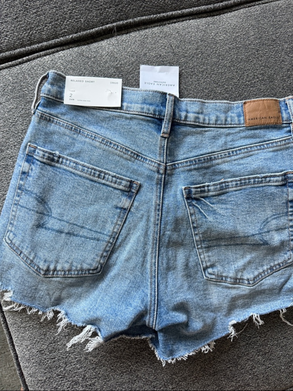 High Rise shorts - Picture 5 of 6